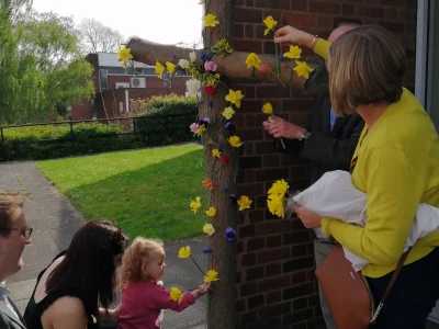 02bedworth methodist church easter cross april 2022