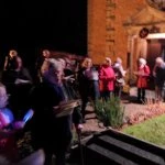 2013 carols around the tree