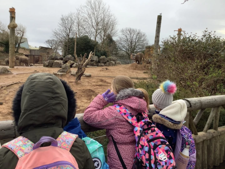 25e297b01b4d490699287ec60f3ae723