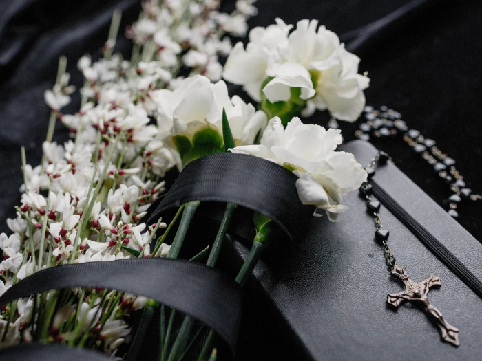 a bouquet of white flowers