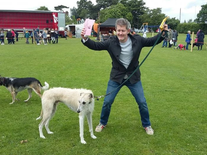 an excited prize winner at 2017 tarvin fete