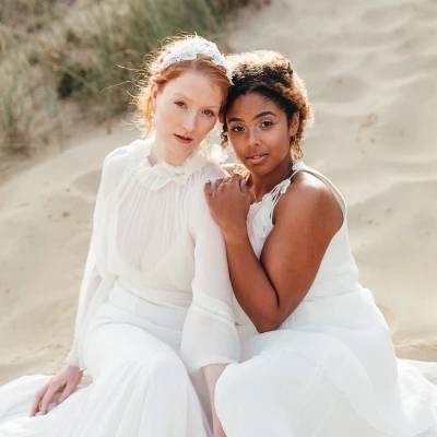 beach wedding couple sand p