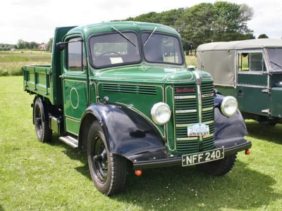 bedford-lorry
