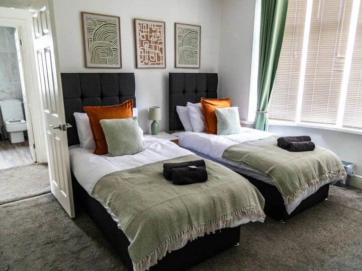 Worcester Rd, Hagley, Stourbridge DY9 0LF, UK