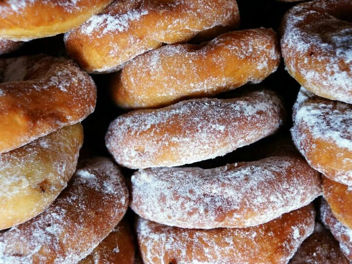Cooked Doughnut Lot