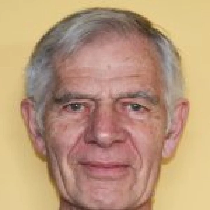 BOB ROBERTS