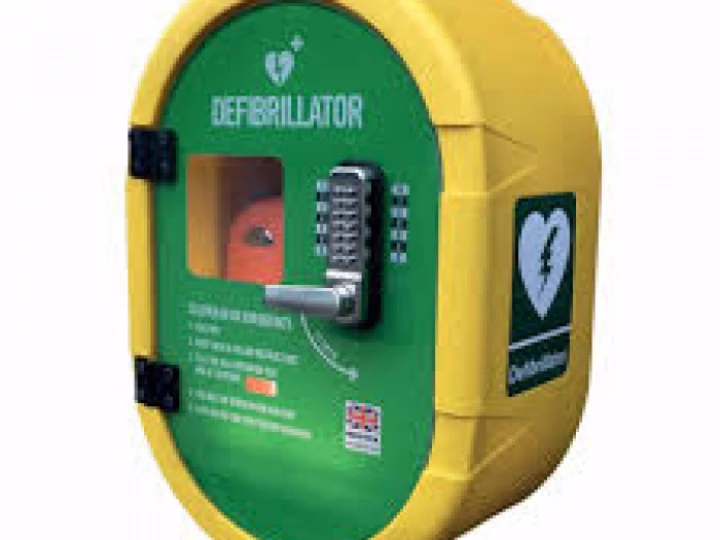 Defibrillator