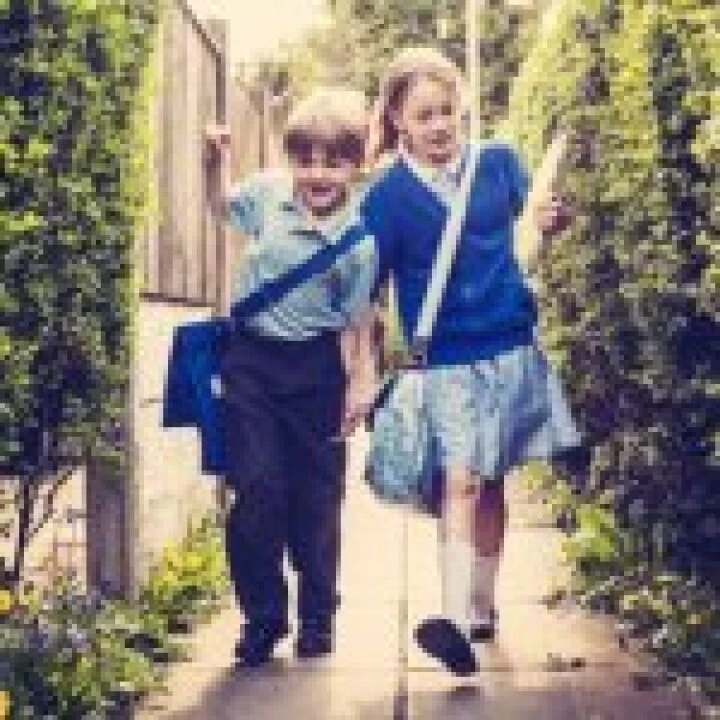 Walking-to-school 1