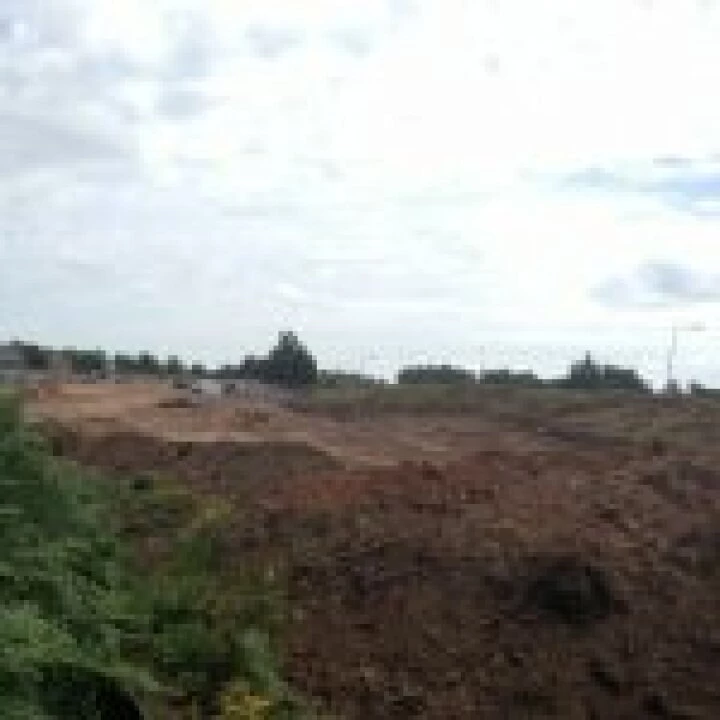 Taylor Wimpey earthmound