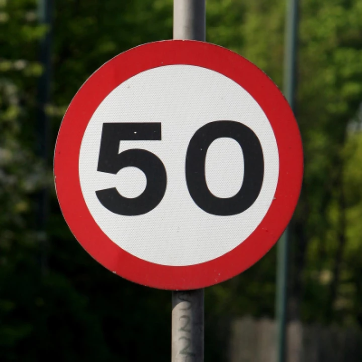 Image: 50 mph speed limit sign 161634360