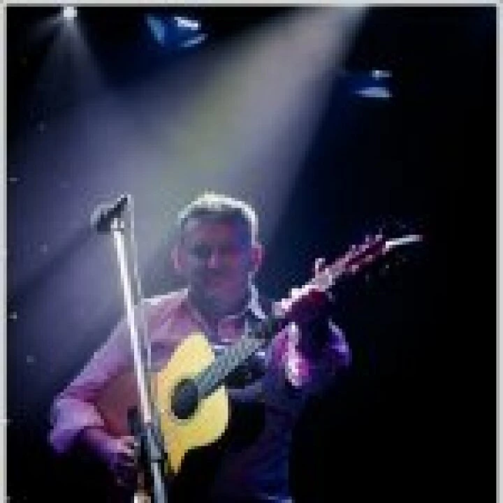 mark dennis