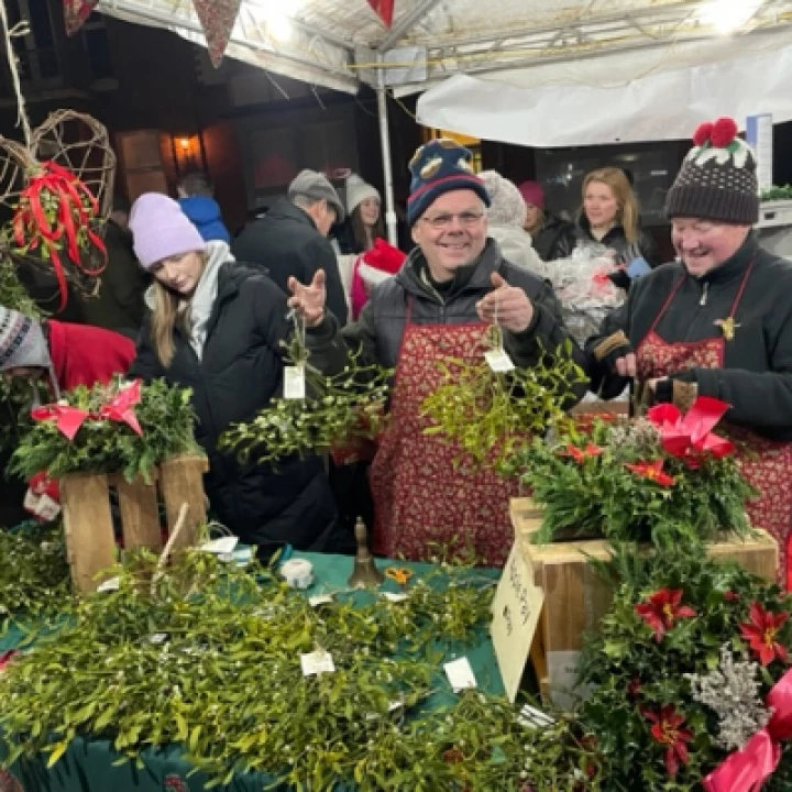 Sweenys English Mistletoe