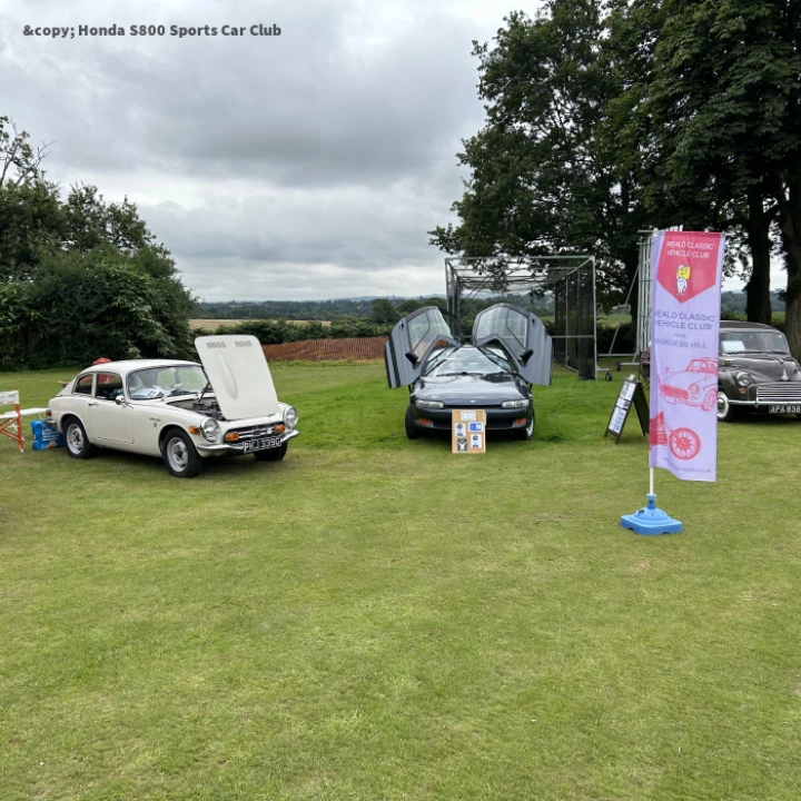 White coupe at Fitching Show