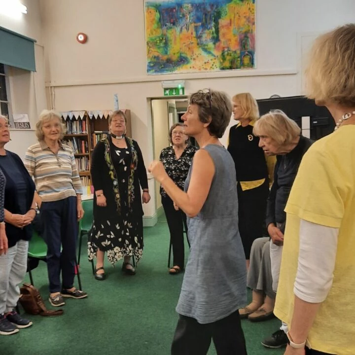 St Andrews Women's Grp – Singing