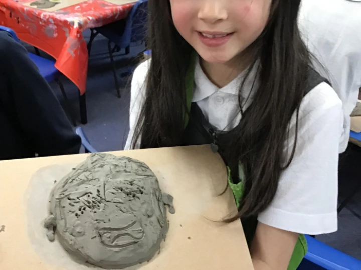 Faces3
