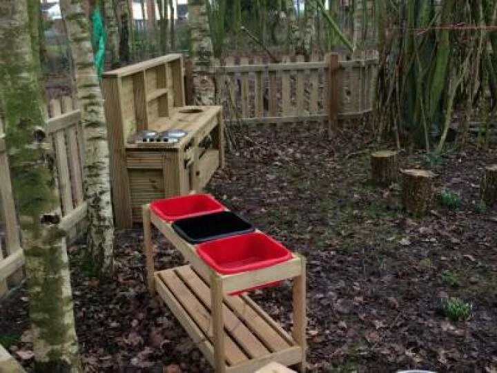 preschool mudkitchen
