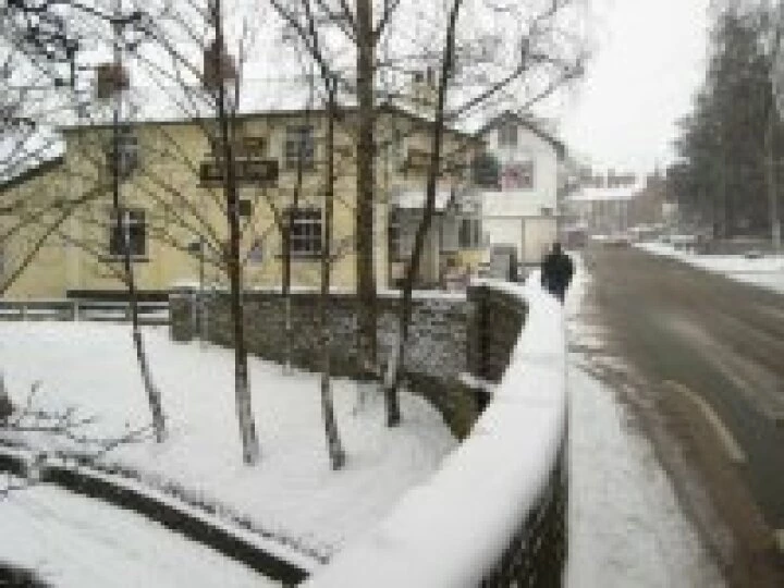 Bridge Inn snow