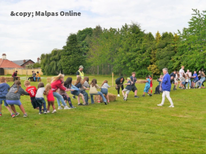 Tug war 1