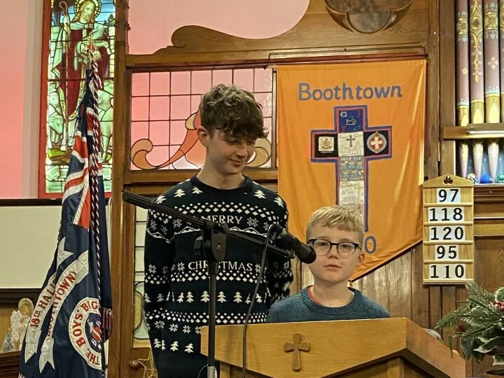 Community Carols 6