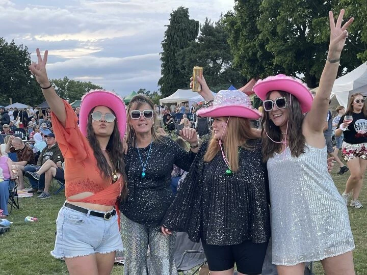 Party on the Park 7