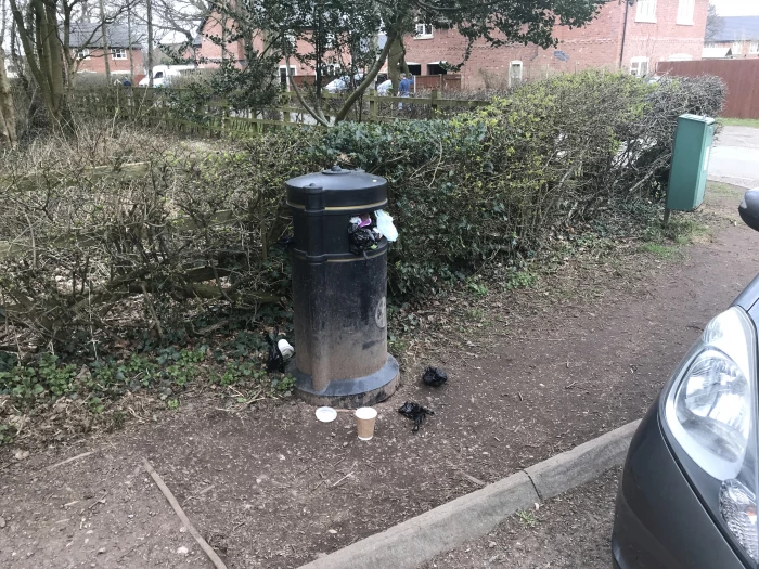 broomheath lane  grogans walk bin 7th march 2021
