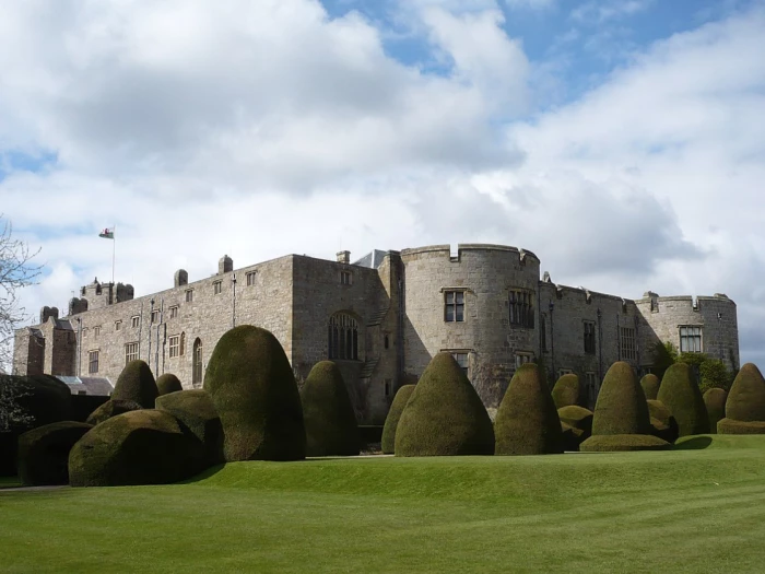 chirk castle