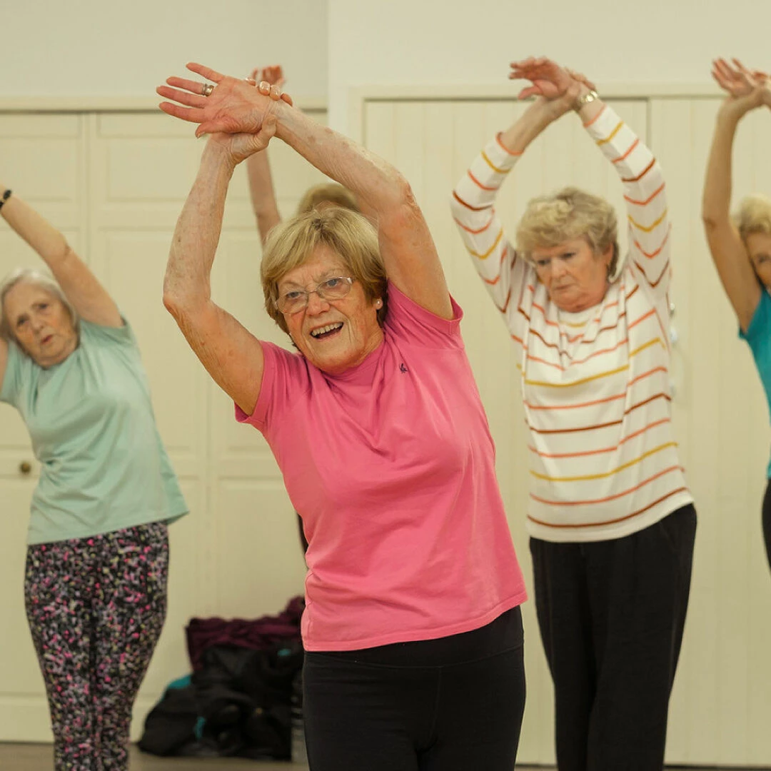 dance movers side stretch