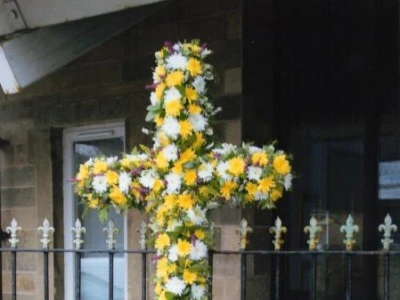 easter cross 2018