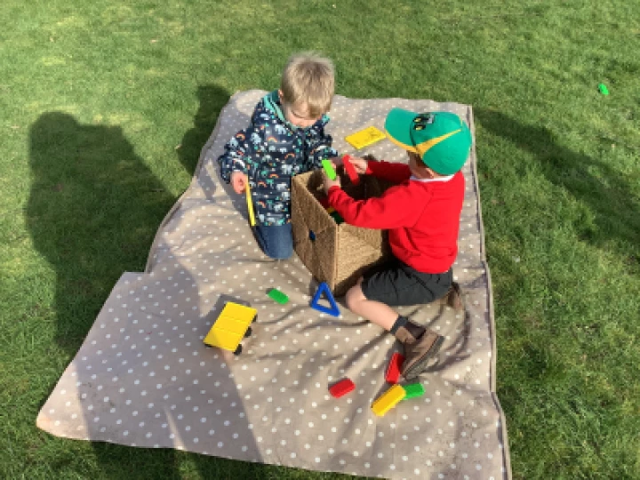 ee1f2370d1444d508bda93a68949f846