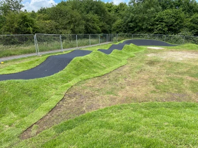 findern pump track side view
