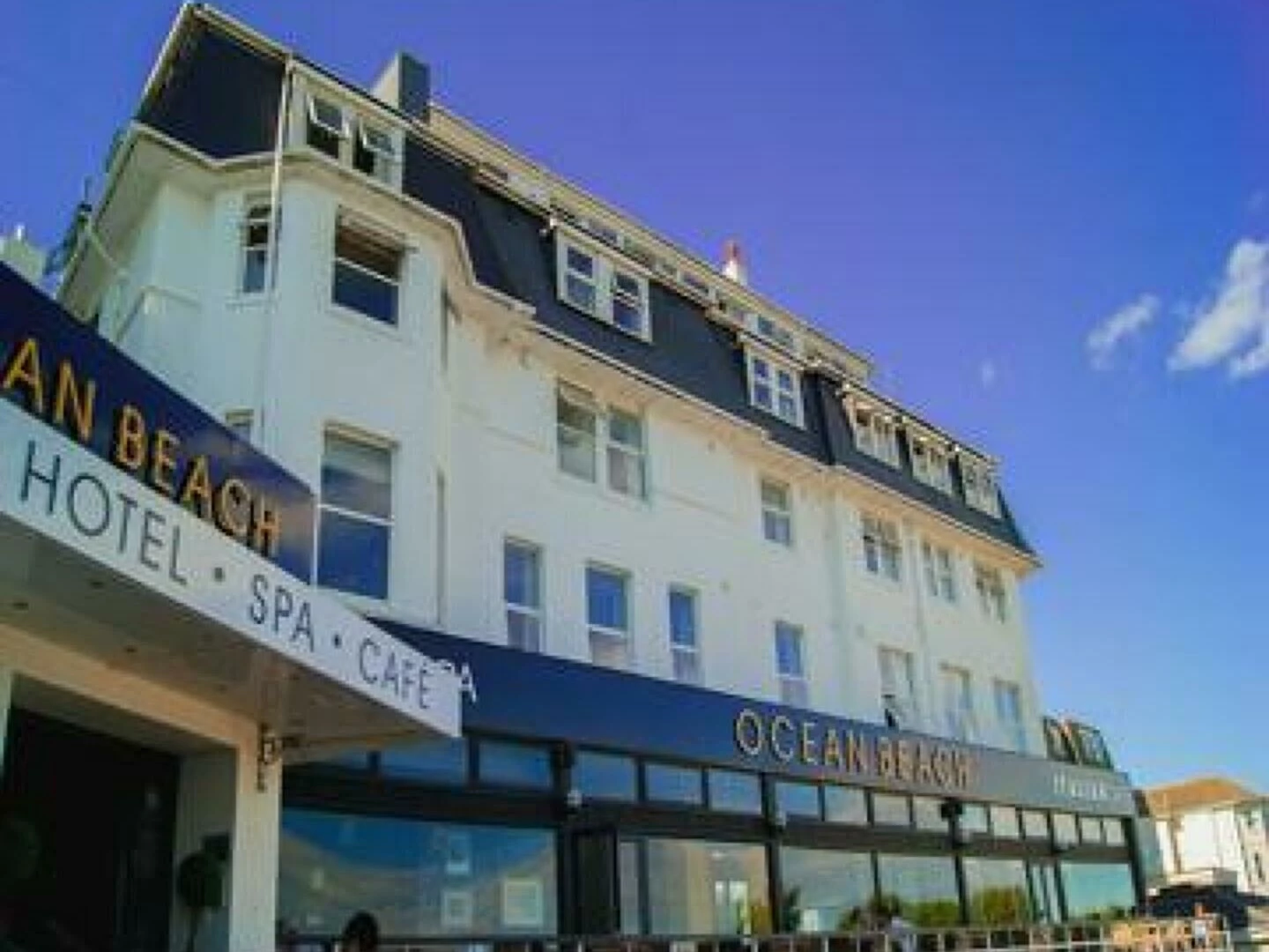 hotel 2