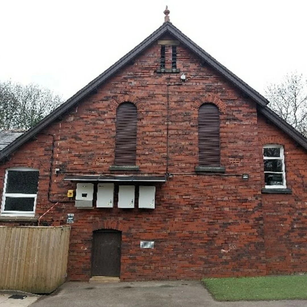 inverter amp battery at euxton
