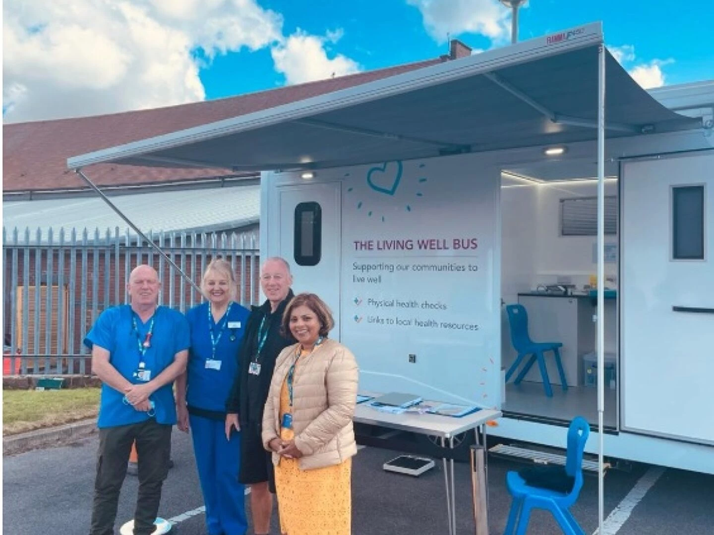 living well bus