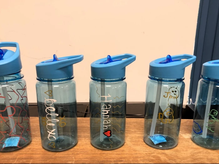 oct 2023  water bottles