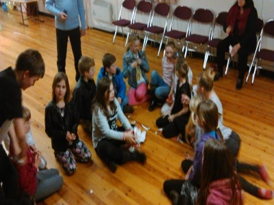 pass the parcel