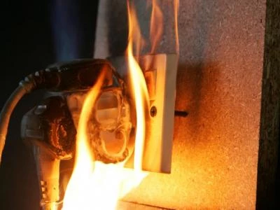 plug on fire