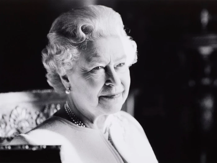 queens portrait