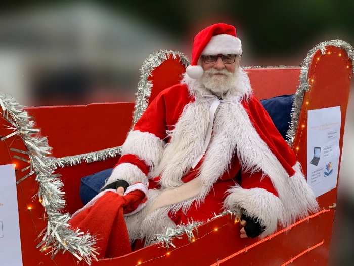 santa on sleightransp