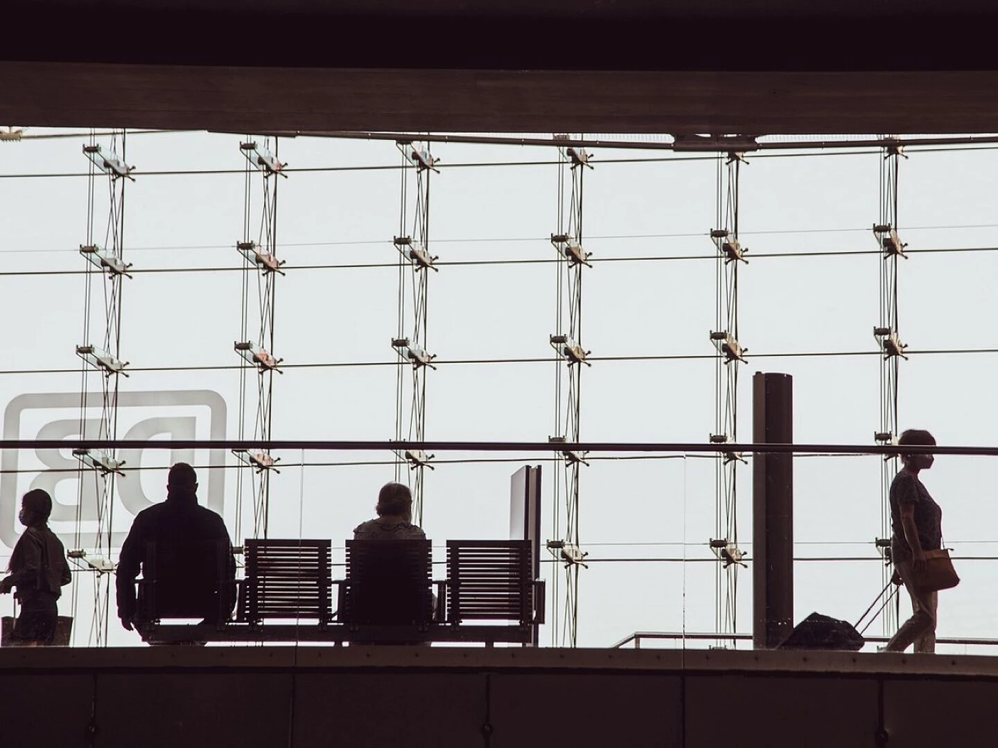 silhouettes people bank