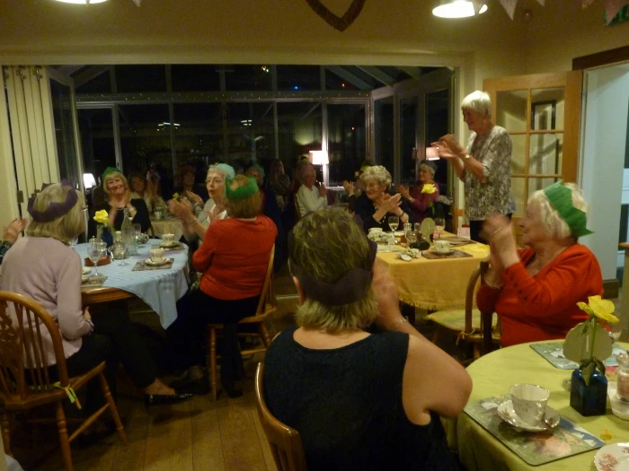 sta wg christmas dinner p1050141