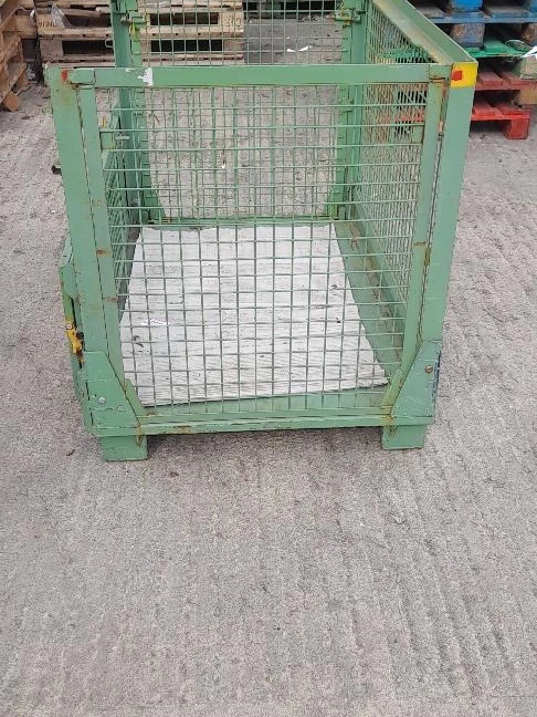 stillage 1