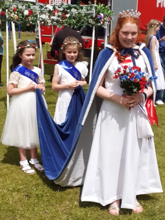 tarvin fete rose queen sophie bebbington