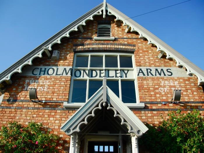 the cholmondeley arms