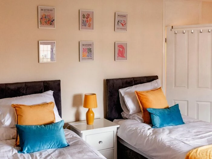 twin room 1
