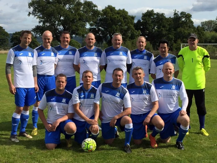 vets photo new kit
