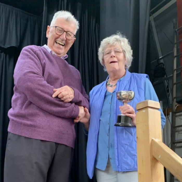 wendy cornes receiving the edn