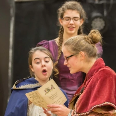 youth theatre 08